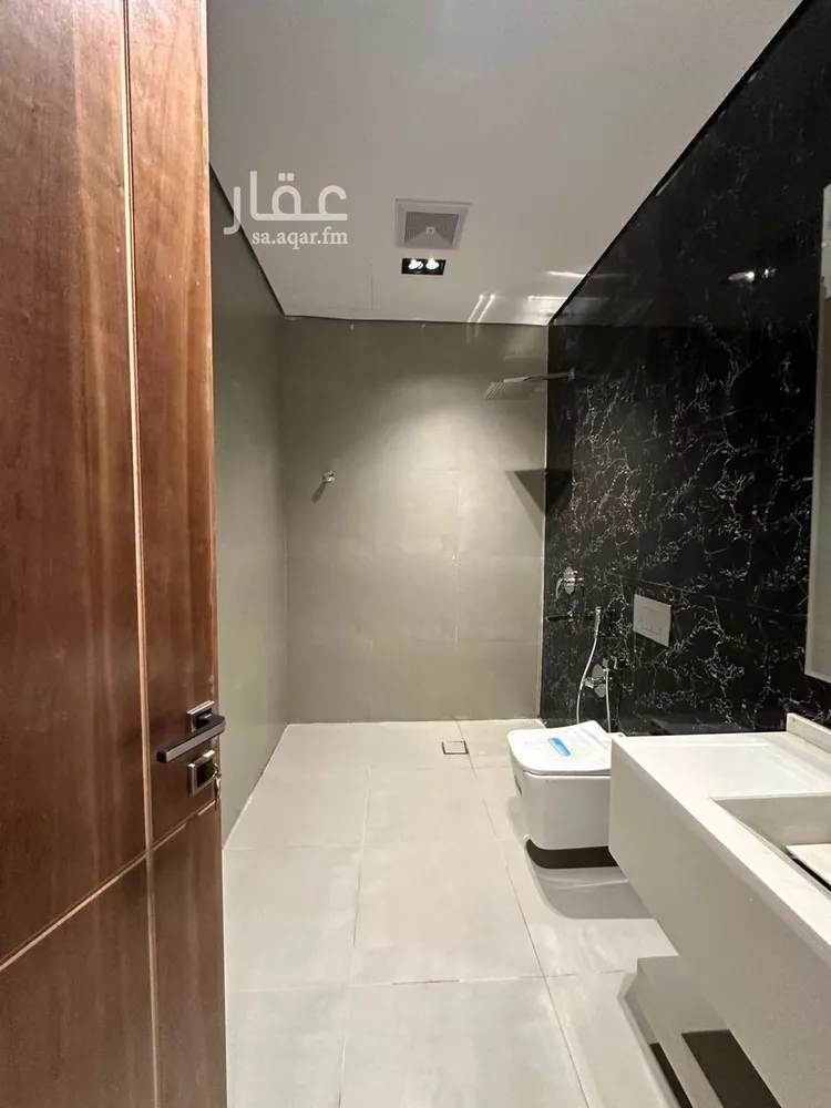 فيلا للبيع في شارع رقم 379, حي المونسية, مدينة الرياض, منطقة الرياض 15