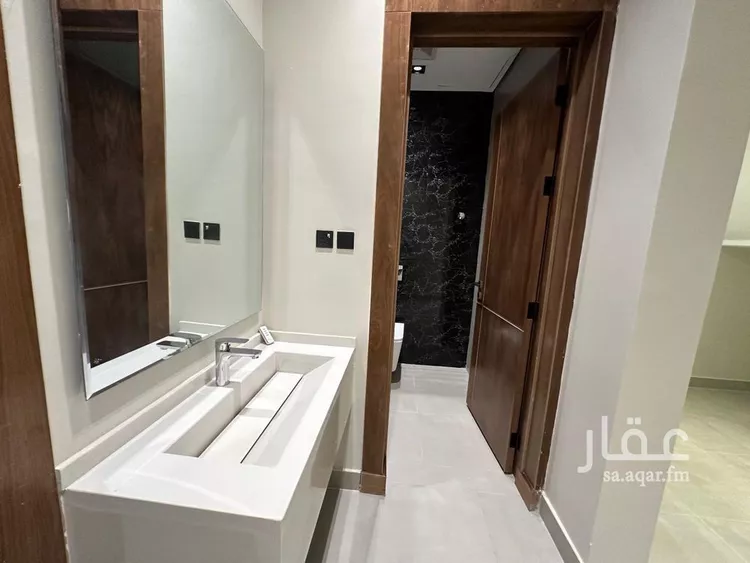 فيلا للبيع في شارع رقم 379, حي المونسية, مدينة الرياض, منطقة الرياض 18