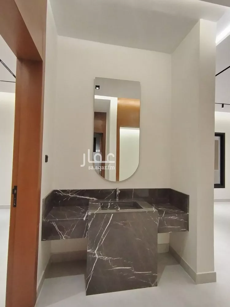 دور للبيع في شارع أوس بن المنذر الأنصاري, حي الرمال, مدينة الرياض, منطقة الرياض صورة 2