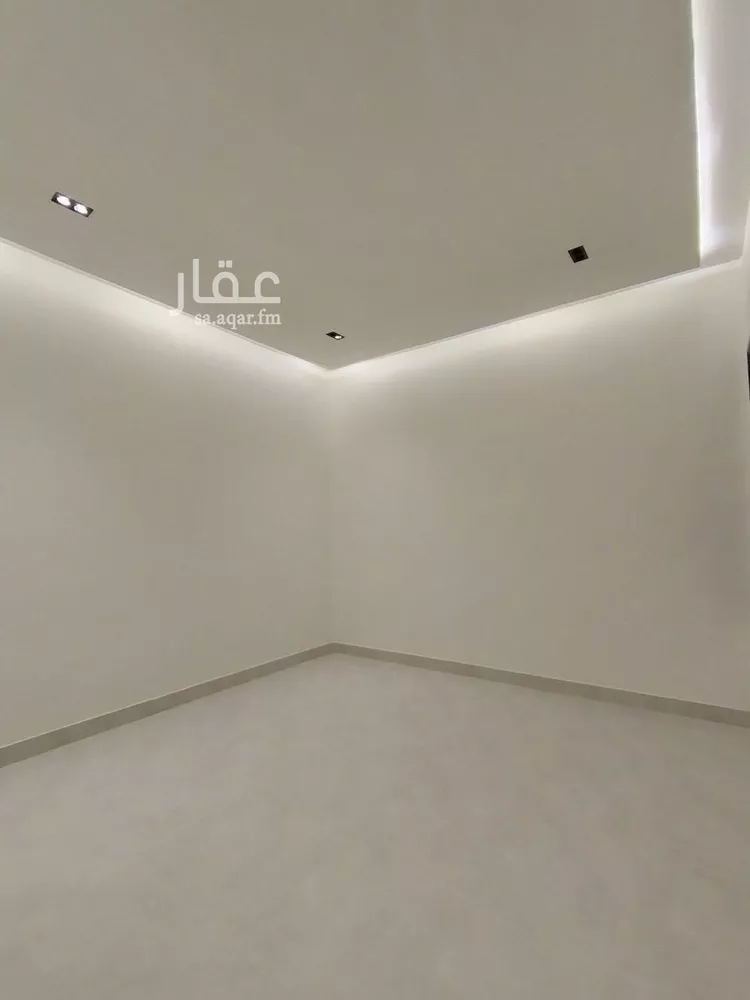 دور للبيع في شارع أوس بن المنذر الأنصاري, حي الرمال, مدينة الرياض, منطقة الرياض صورة 4