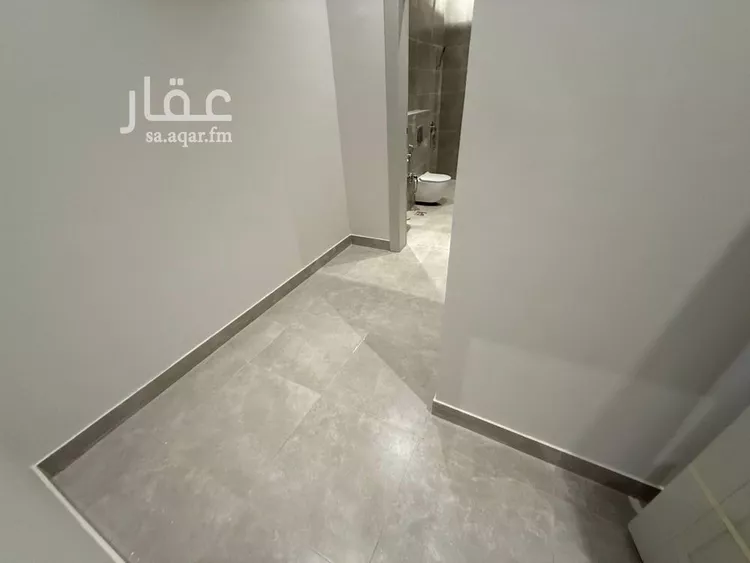 دور للبيع في شارع الكرخ, حي الخليج, مدينة الرياض, منطقة الرياض صورة 2