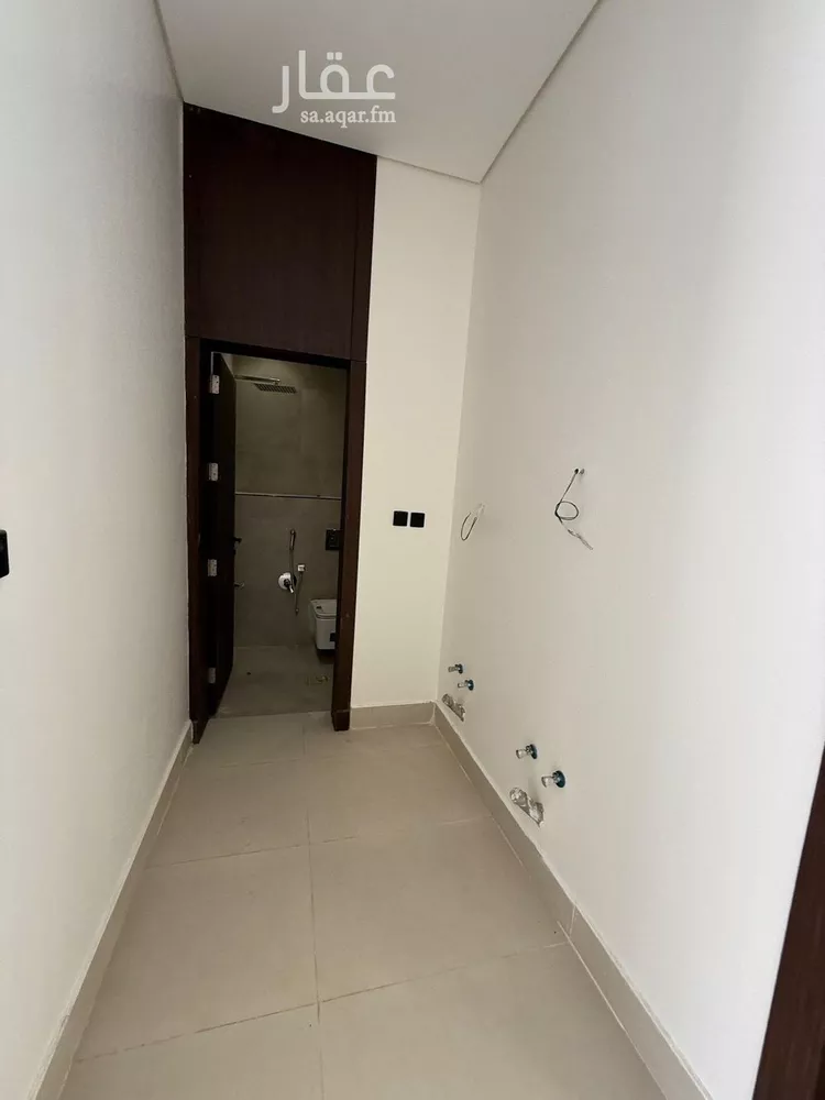 فيلا للبيع في شارع طريف, حي اليرموك, مدينة الرياض, منطقة الرياض صورة 2