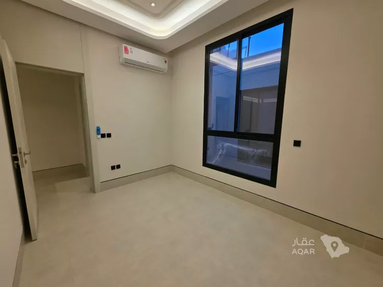 دور للبيع في شارع حمدان بن ذي النون, حي الرمال, مدينة الرياض, منطقة الرياض 7