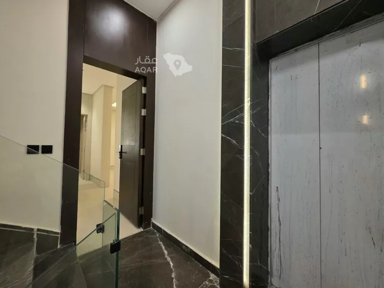 دور للبيع في شارع حمدان بن ذي النون, حي الرمال, مدينة الرياض, منطقة الرياض