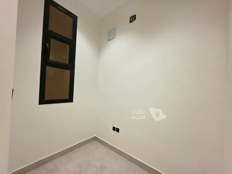 دور للبيع في شارع رقم 451, حي المونسية, مدينة الرياض, منطقة الرياض 9
