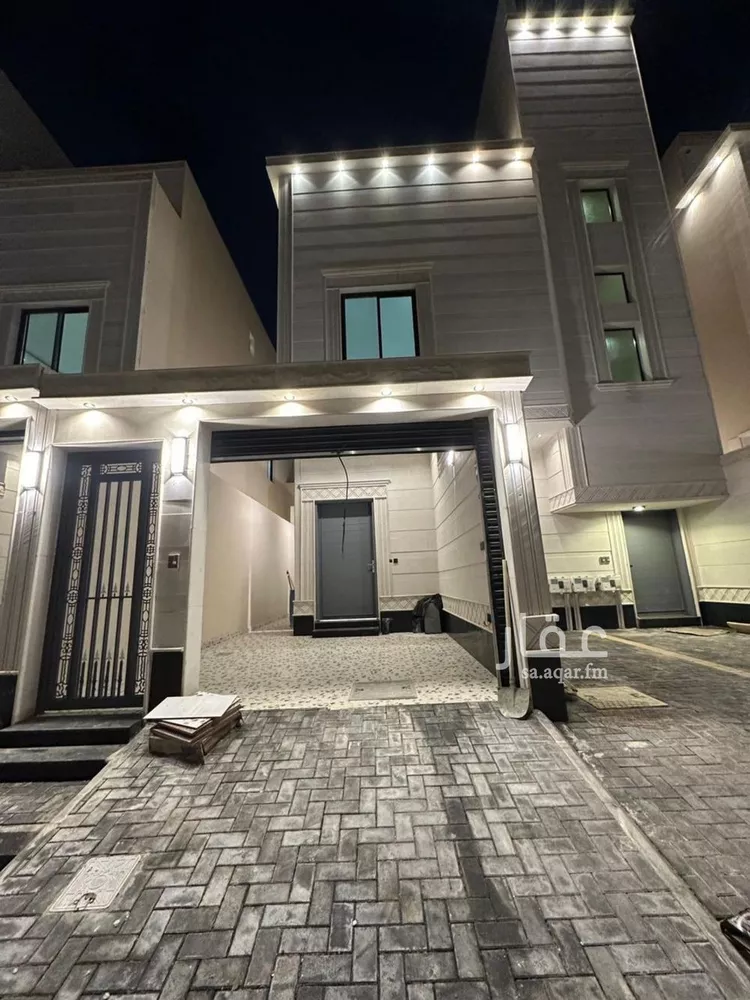 Floor for Sale in Riyadh Al Qadisiyah