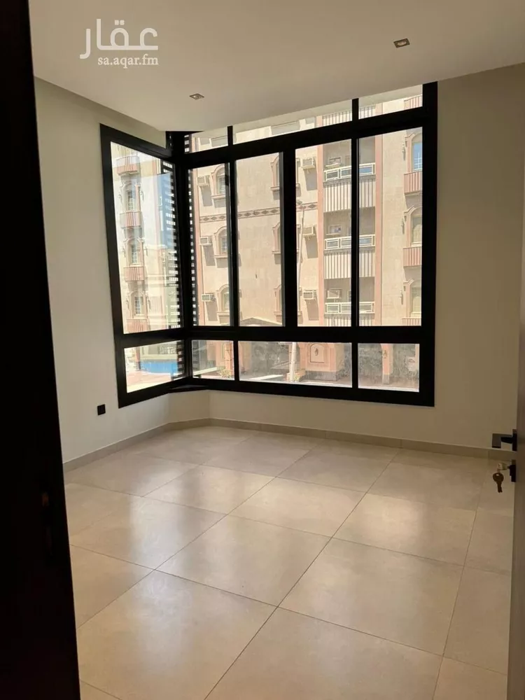 شقة للبيع في شارع المعاون, حي العزيزية, مدينة جدة, منطقة مكة المكرمة صورة 2