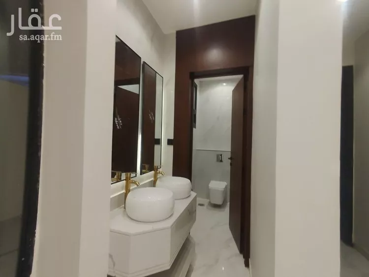 فيلا للبيع في شارع ينبع, حي ظهرة لبن, مدينة الرياض, منطقة الرياض صورة 5