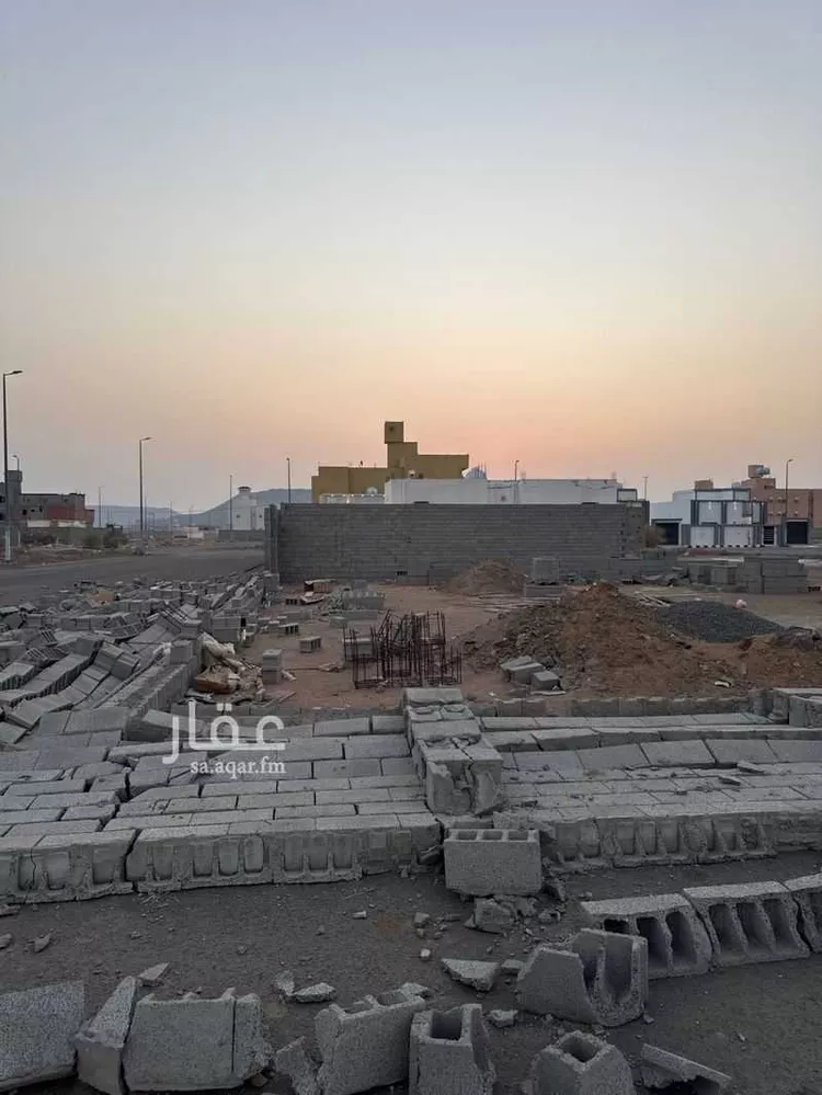 أرض للبيع في شارع 5640463, حي المخطط الجديد, مدينة المخطط الجديد, منطقة مكة المكرمة 8