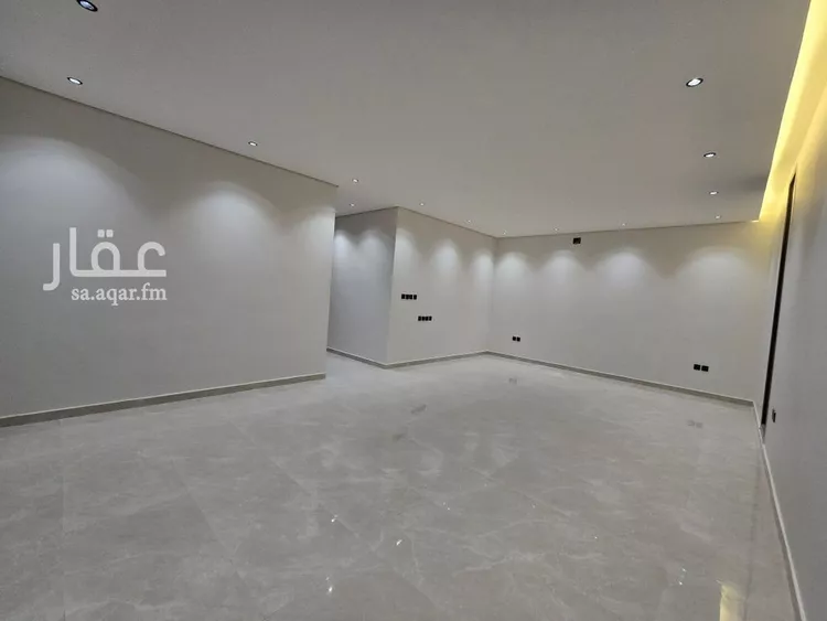 فيلا للبيع في شارع ابن المطوق, حي الرمال, مدينة الرياض, منطقة الرياض صورة 2