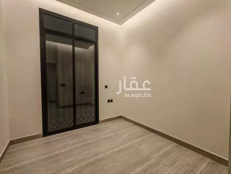 دور للبيع في شارع صلاح الدين الصفدي, حي الرمال, مدينة الرياض, منطقة الرياض صورة 3