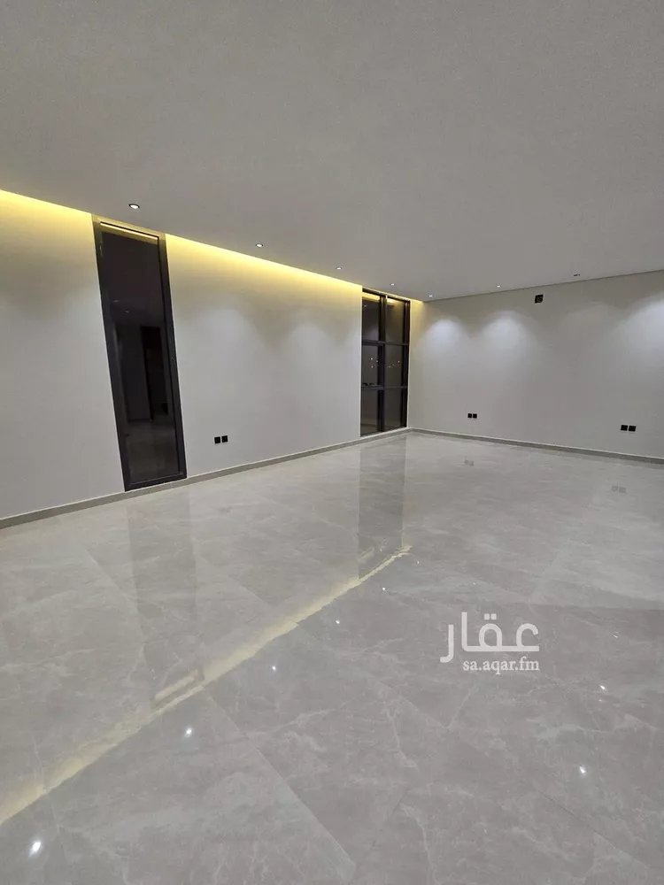 فيلا للبيع في شارع ابن المطوق, حي الرمال, مدينة الرياض, منطقة الرياض 6