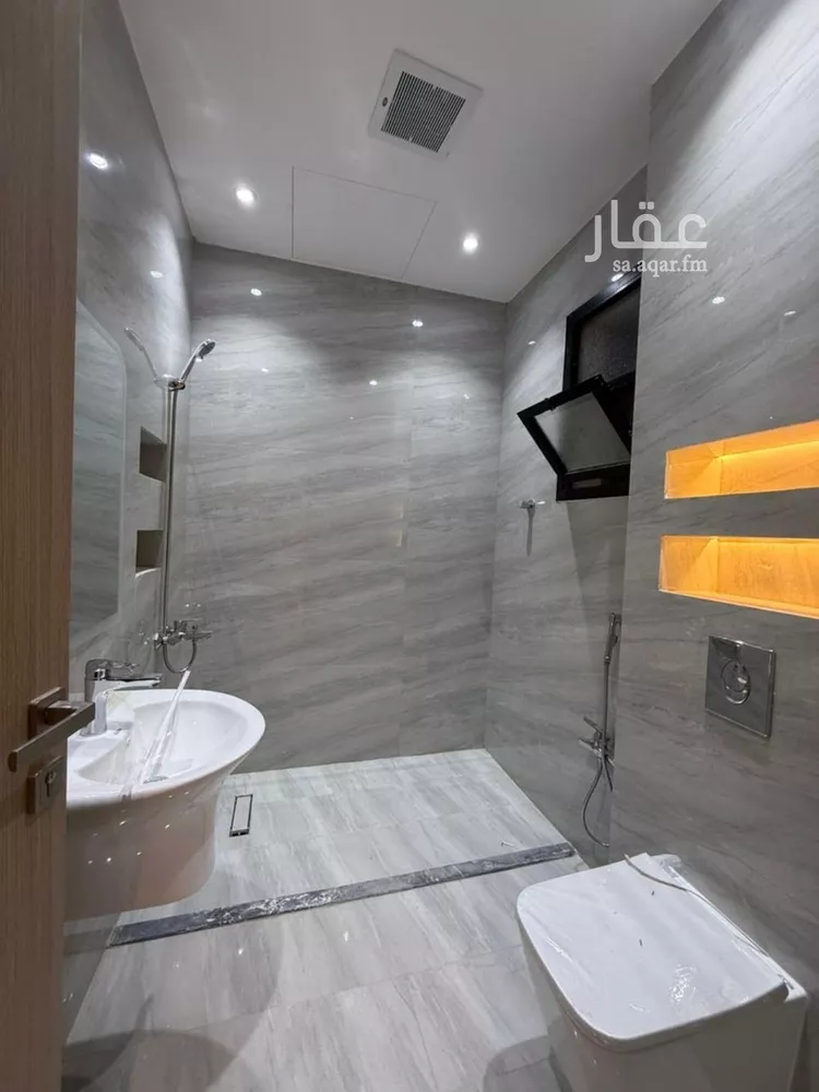 شقة للبيع في شارع رقم 359, حي المونسية, مدينة الرياض, منطقة الرياض صورة 4