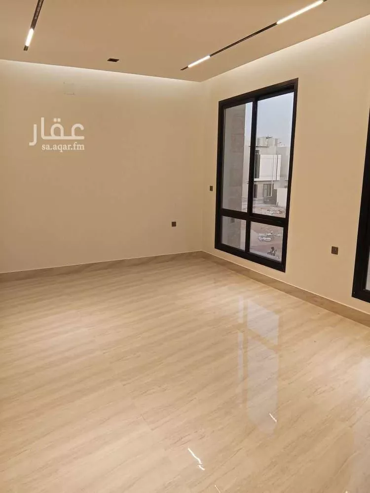 فيلا للبيع في شارع على البرقى, حي الرمال, مدينة الرياض, منطقة الرياض 10