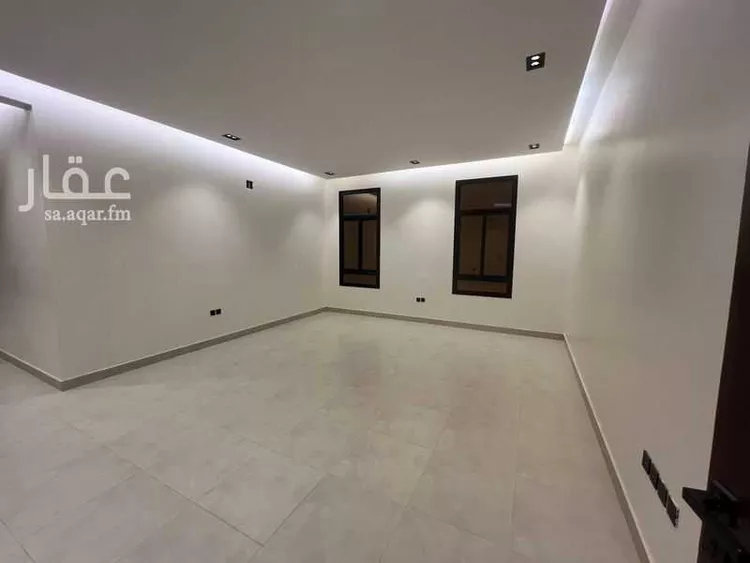Floor for Sale in Riyadh Al Yarmouk 7