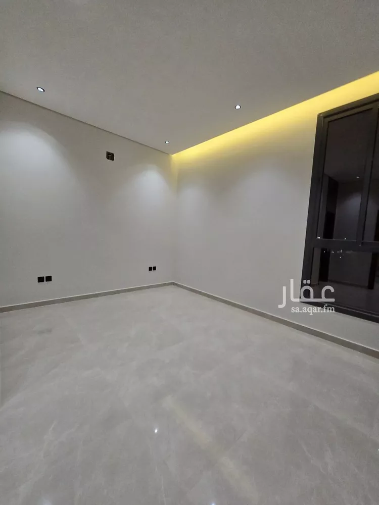 فيلا للبيع في شارع ابن المطوق, حي الرمال, مدينة الرياض, منطقة الرياض 7