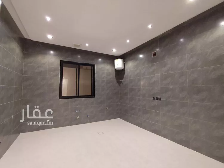 دور للبيع في شارع علي البجادي, حي الرمال, مدينة الرياض, منطقة الرياض صورة 4