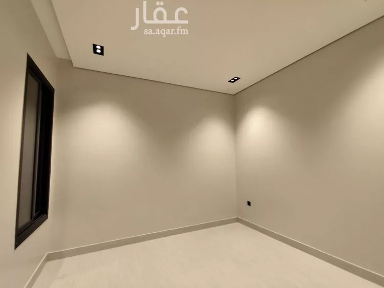 دور للبيع في شارع رقم 322, حي المونسية, مدينة الرياض, منطقة الرياض صورة 5