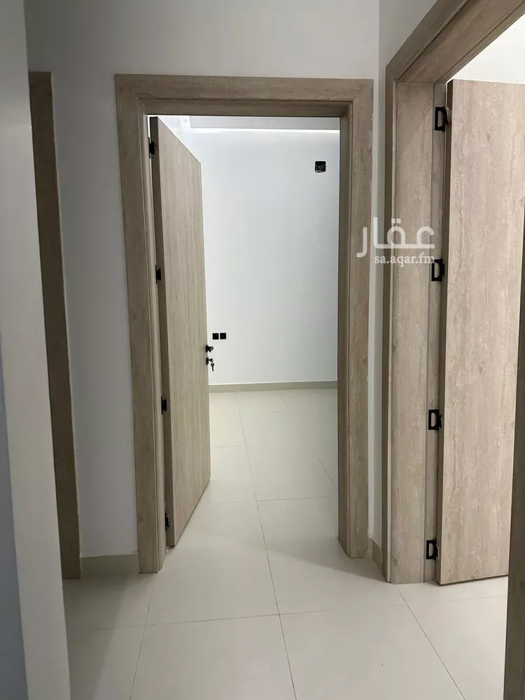 دور للبيع في شارع الصويفي, حي الخليج, مدينة الرياض, منطقة الرياض