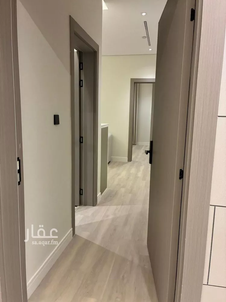 عمارة للبيع في شارع ابن أبي شيبة, حي البيان, مدينة الرياض, منطقة الرياض صورة 5