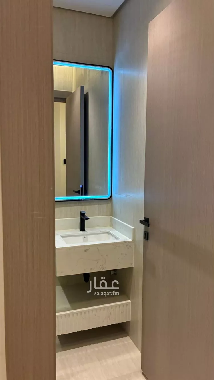 عمارة للبيع في شارع ابن أبي شيبة, حي البيان, مدينة الرياض, منطقة الرياض 21