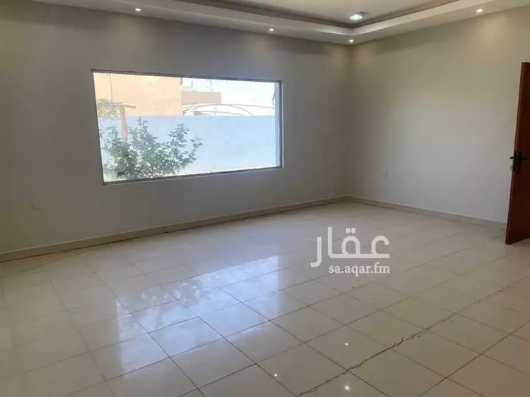 استراحة للبيع في شارع شارع الشيخ حمد محمد البسام, حي الملك خالد, مدينة عنيزة, منطقة القصيم صورة 5