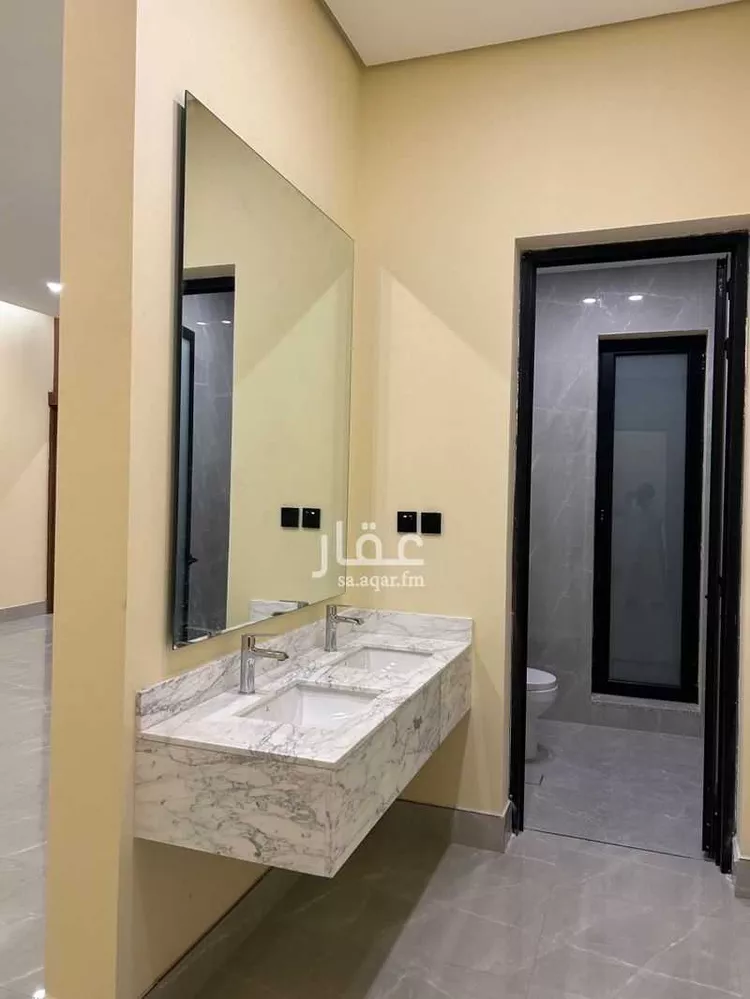فيلا للبيع في شارع سفيان بن سهل, حي المنار, مدينة الدمام, المنطقة الشرقية صورة 2