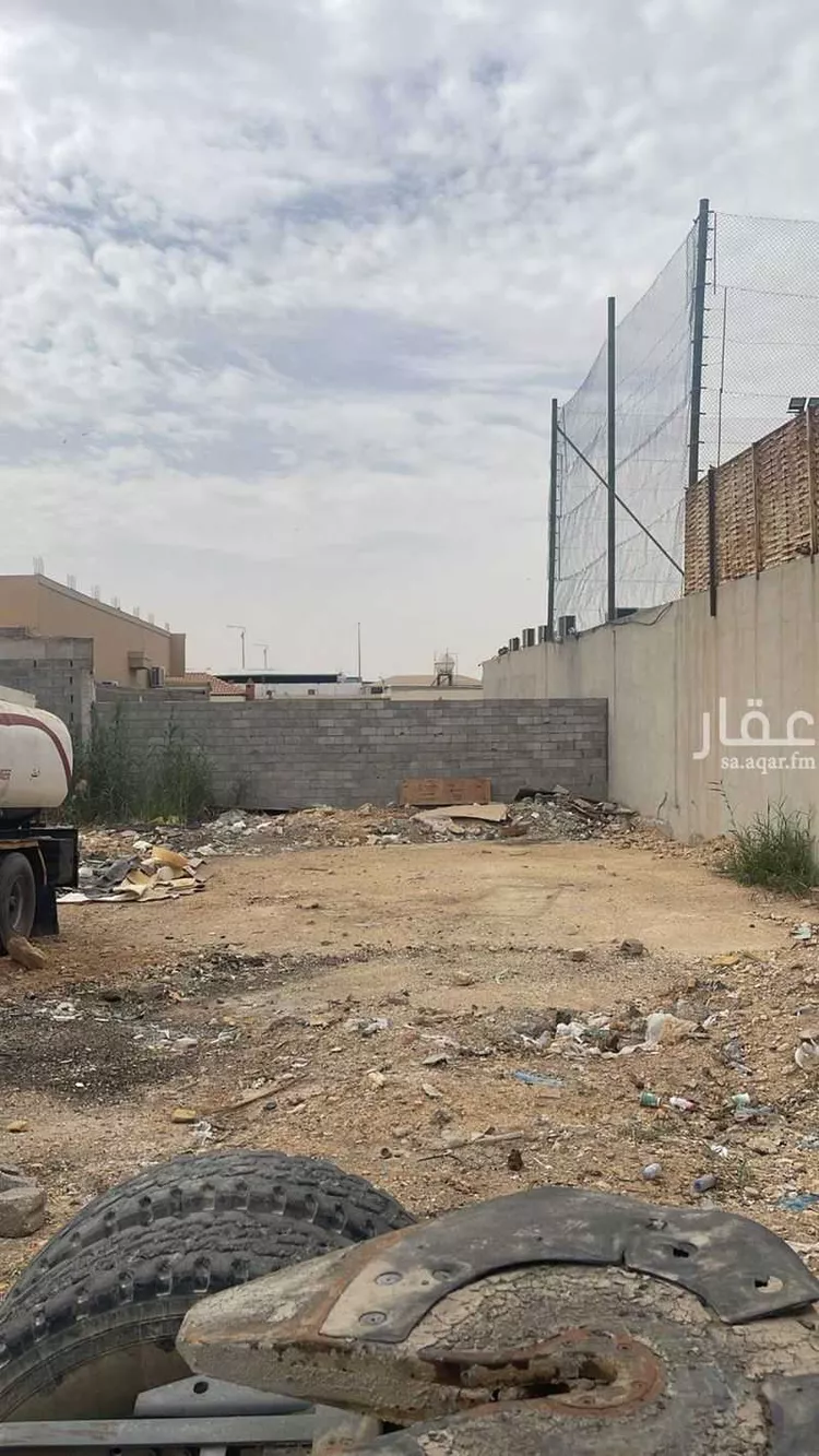 أرض للبيع في شارع طاهر بن محمد سنبل, حي المناخ, مدينة الرياض, منطقة الرياض