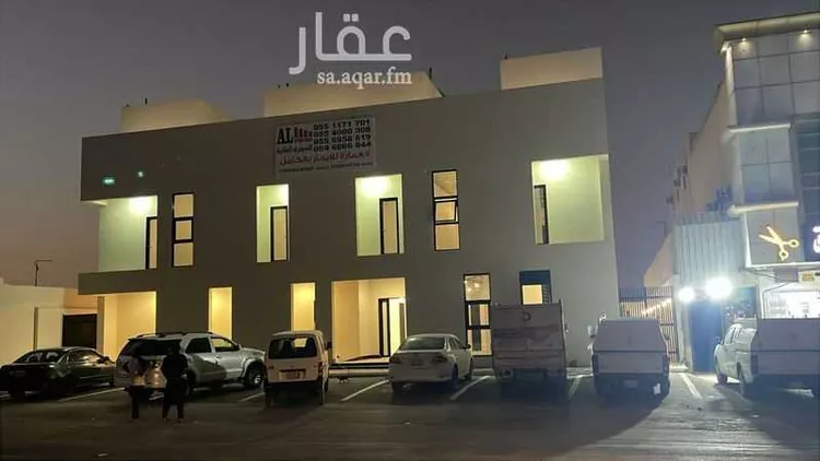 عمارة للإيجار في شارع أحمد بن علي المحيرثي, حي المناخ, مدينة الرياض, منطقة الرياض صورة 2