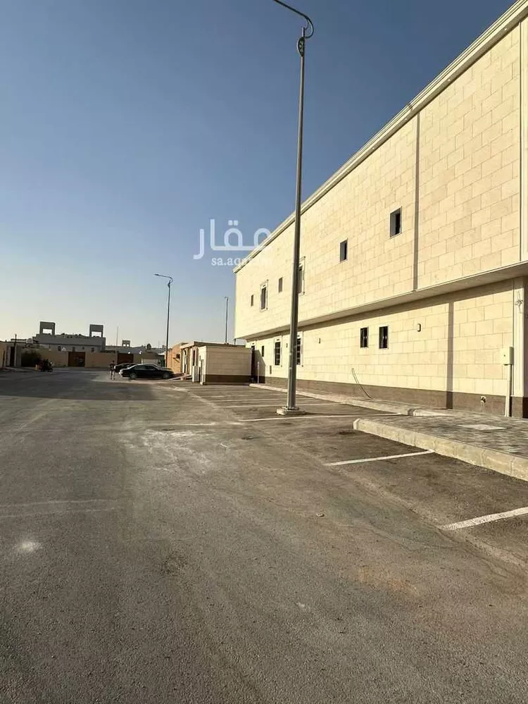 عمارة للإيجار في شارع أحمد بن علي المحيرثي, حي المناخ, مدينة الرياض, منطقة الرياض صورة 3