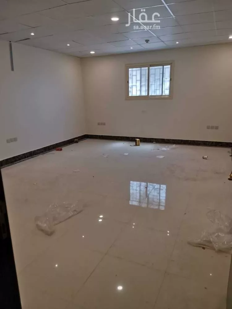 مكتب تجاري للإيجار في شارع مسلم الفرعى, حي المروة, مدينة الرياض, منطقة الرياض 1 صورة