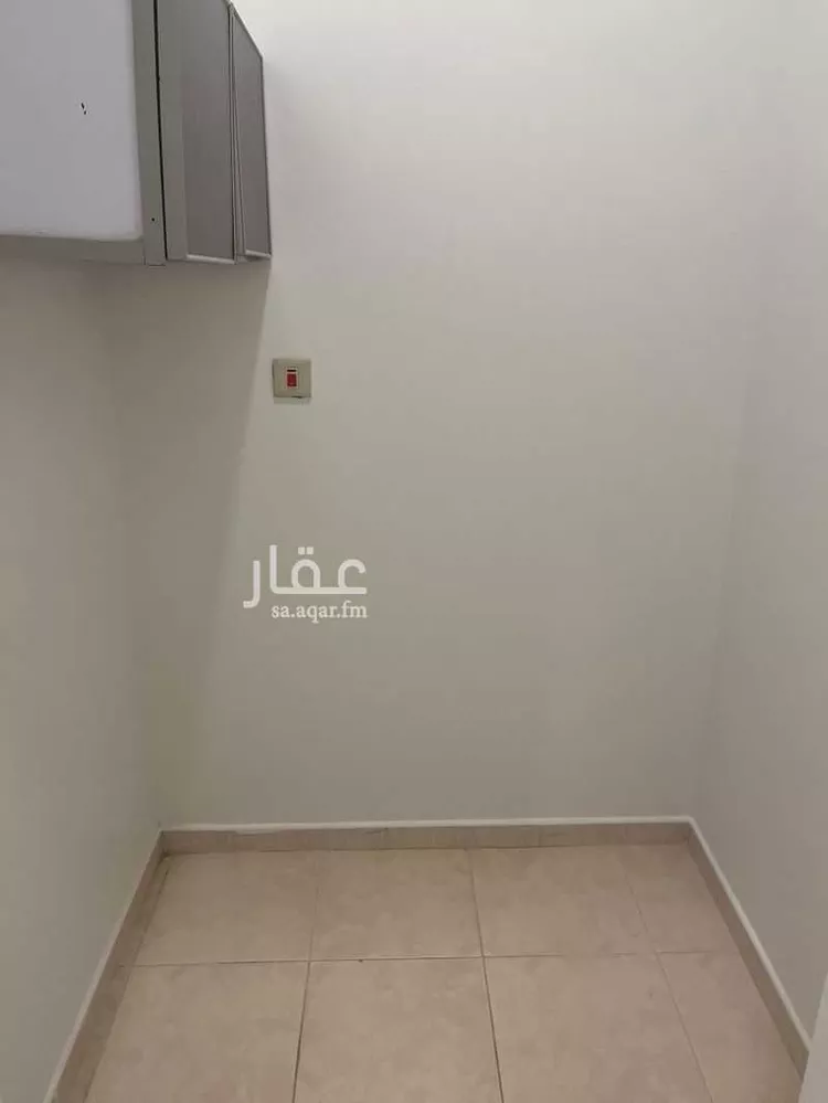 عمارة للإيجار في شارع الفضل, حي هجر, مدينة الدمام, المنطقة الشرقية صورة 3