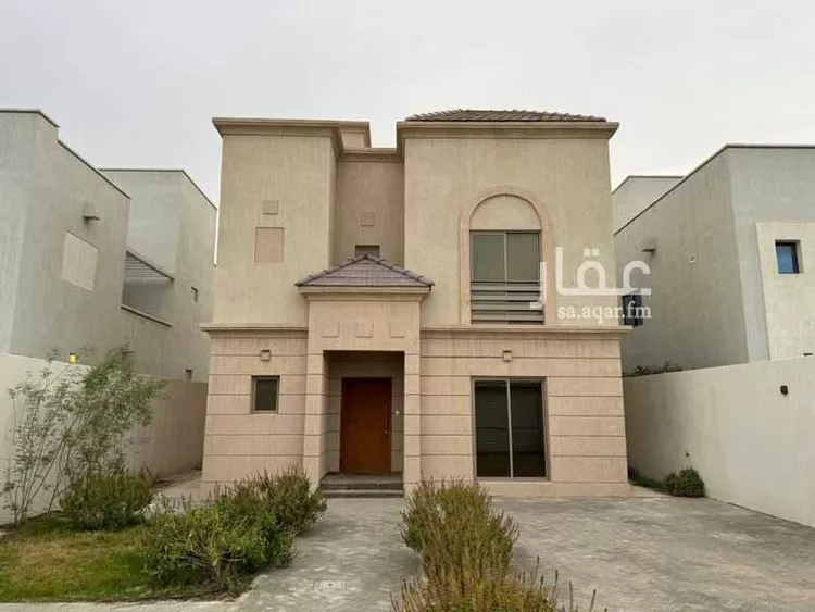فيلا للبيع في شارع عبدالرحمن الانصاري, حي الأمواج, مدينة الخبر, المنطقة الشرقية