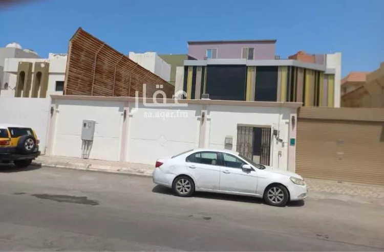 فيلا للإيجار في شارع مصطفى صادق الرافعي, حي الشاطئ, مدينة جدة, منطقة مكة المكرمة