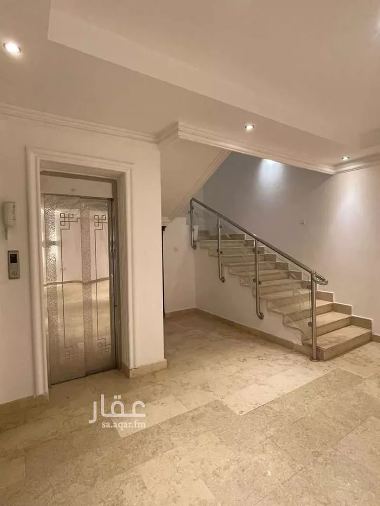 فيلا للبيع في شارع الحسين بن الناظر, حي أبحر الشمالية, مدينة جدة, منطقة مكة المكرمة صورة 2