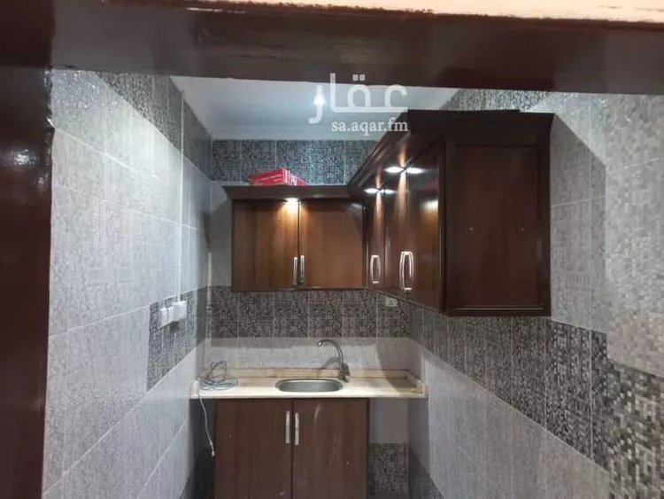 فيلا للإيجار في شارع مصطفى صادق الرافعي, حي الشاطئ, مدينة جدة, منطقة مكة المكرمة صورة 4