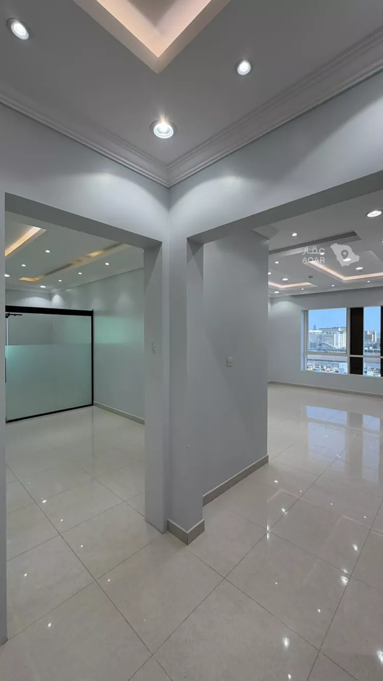 Commercial Office for Rent in Riyadh Hittin 4