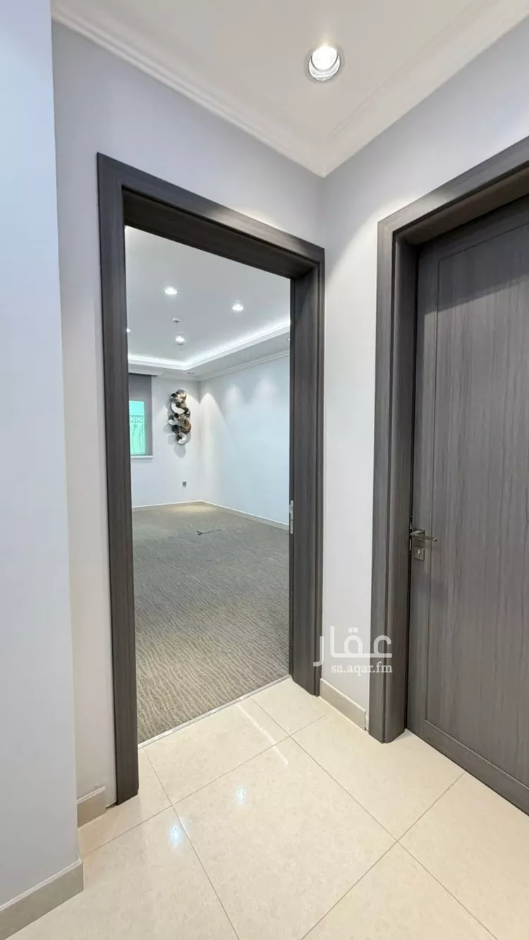 Commercial Office for Rent in Riyadh Hittin صورة 2