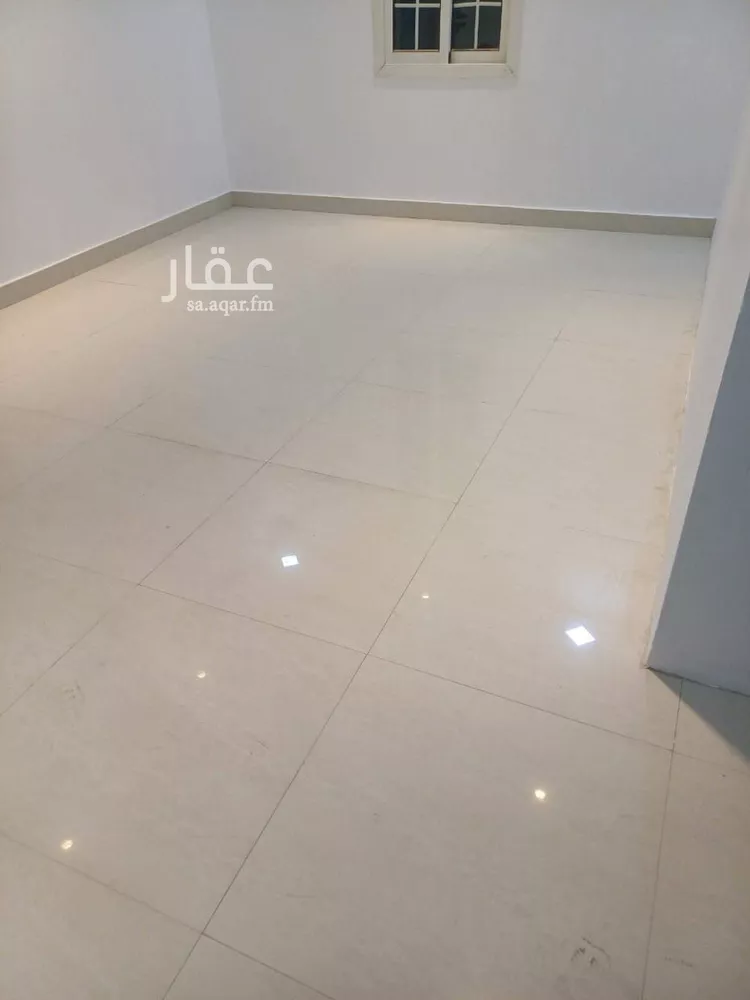 مكتب تجاري للإيجار في شارع بيعة العقبة, حي السعادة, مدينة الرياض, منطقة الرياض 8