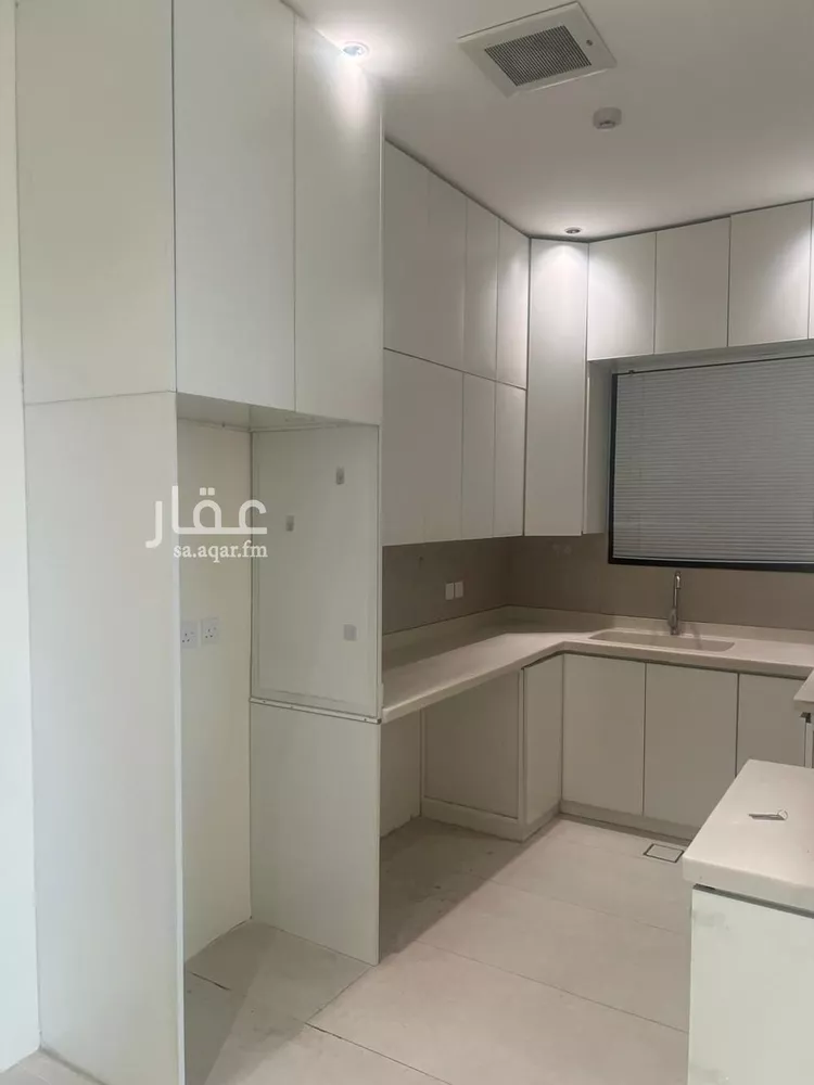 شقة للإيجار في شارع جمال الدين القاسمي, حي العارض, مدينة الرياض, منطقة الرياض 7