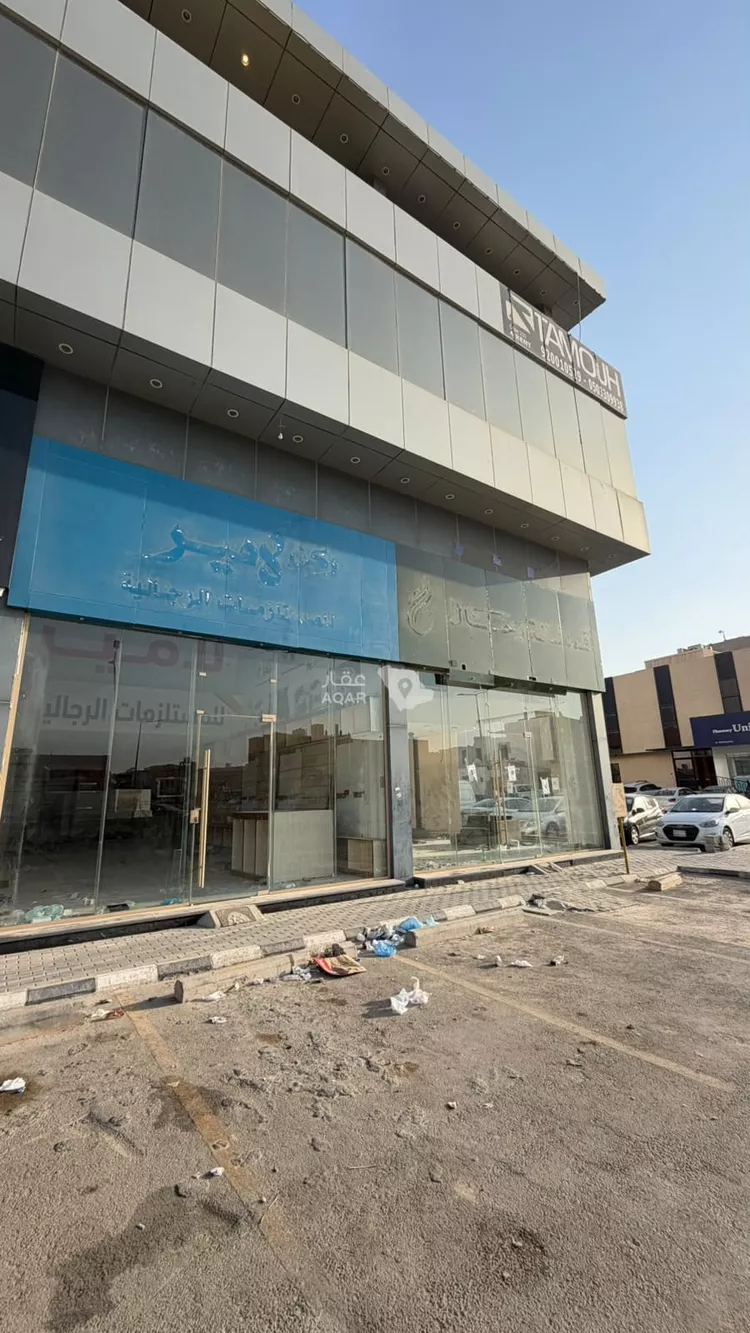 محل للإيجار في شارع  سعود ابن فيصل, حي العقيق, مدينة الرياض, منطقة الرياض