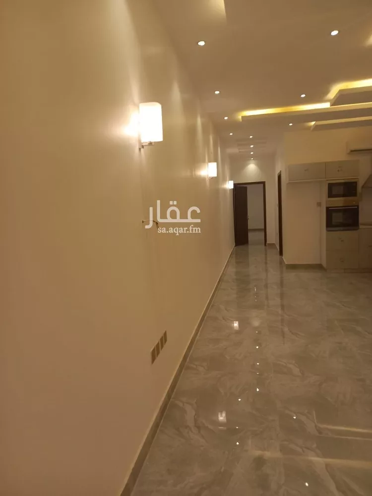 فيلا للإيجار في شارع محمد بن المستنير, حي القيروان, مدينة الرياض, منطقة الرياض صورة 3