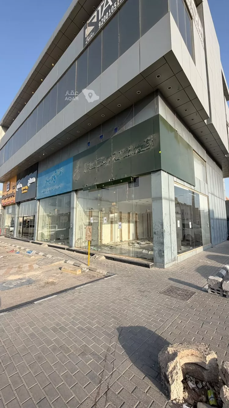محل للإيجار في شارع  سعود ابن فيصل, حي العقيق, مدينة الرياض, منطقة الرياض 3