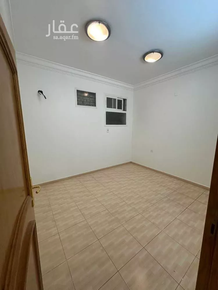 شقة للإيجار في شارع ابن سكرة, حي المروج, مدينة أبها, منطقة عسير صورة 3