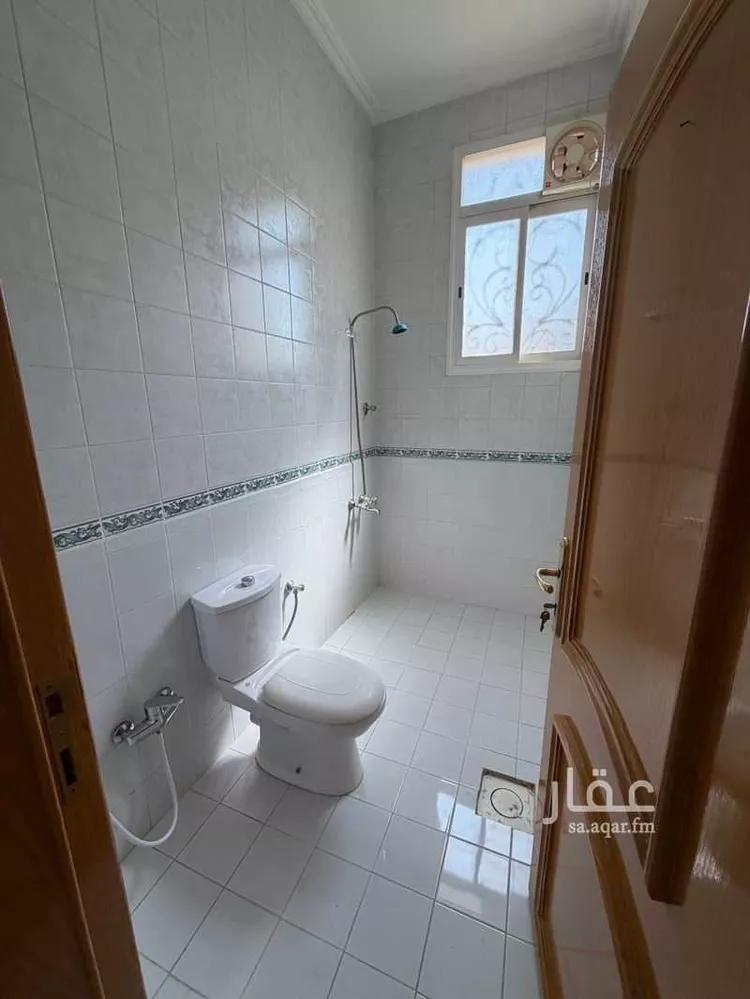 شقة للإيجار في شارع ابن سكرة, حي المروج, مدينة أبها, منطقة عسير صورة 4