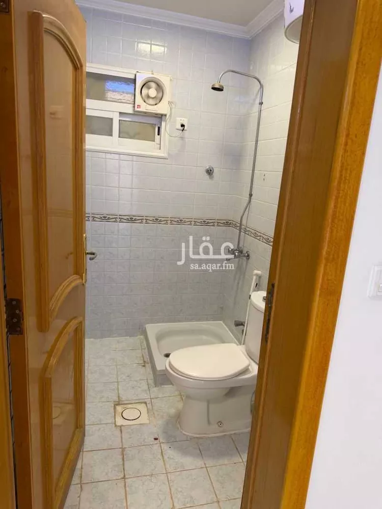 شقة للإيجار في شارع ابن سكرة, حي المروج, مدينة أبها, منطقة عسير صورة 3