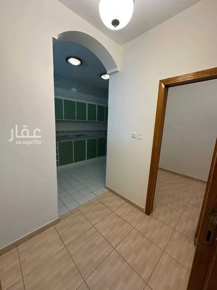 شقة للإيجار في شارع ابن سكرة, حي المروج, مدينة أبها, منطقة عسير صورة 4