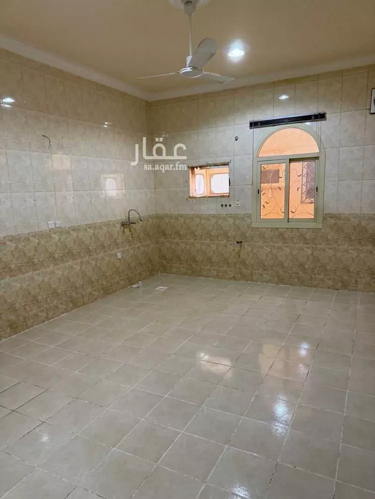 شقة للإيجار في شارع علي بن عبد السلام الريس, حي الصالحية, مدينة جدة, منطقة مكة المكرمة صورة 3