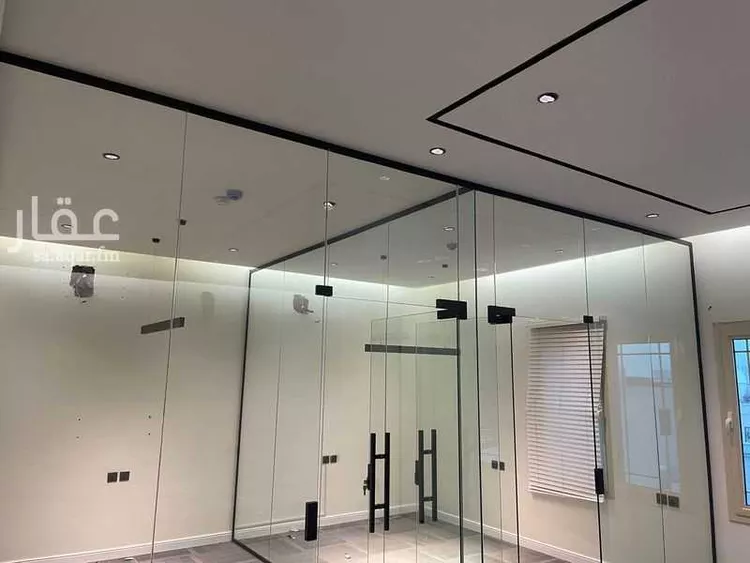 مكتب تجاري للإيجار في شارع ابي بكر الصديق الفرعي, حي المصيف, مدينة الرياض, منطقة الرياض