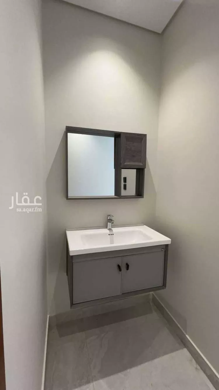عمارة للبيع في شارع عبدالواحد بن عمر, حي الرانوناء, مدينة المدينة المنورة, منطقة المدينة المنورة صورة 3